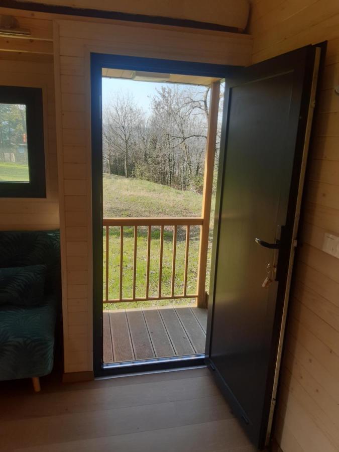 Micro Maison Bois / Tiny House Au Calme Crest Exterior photo